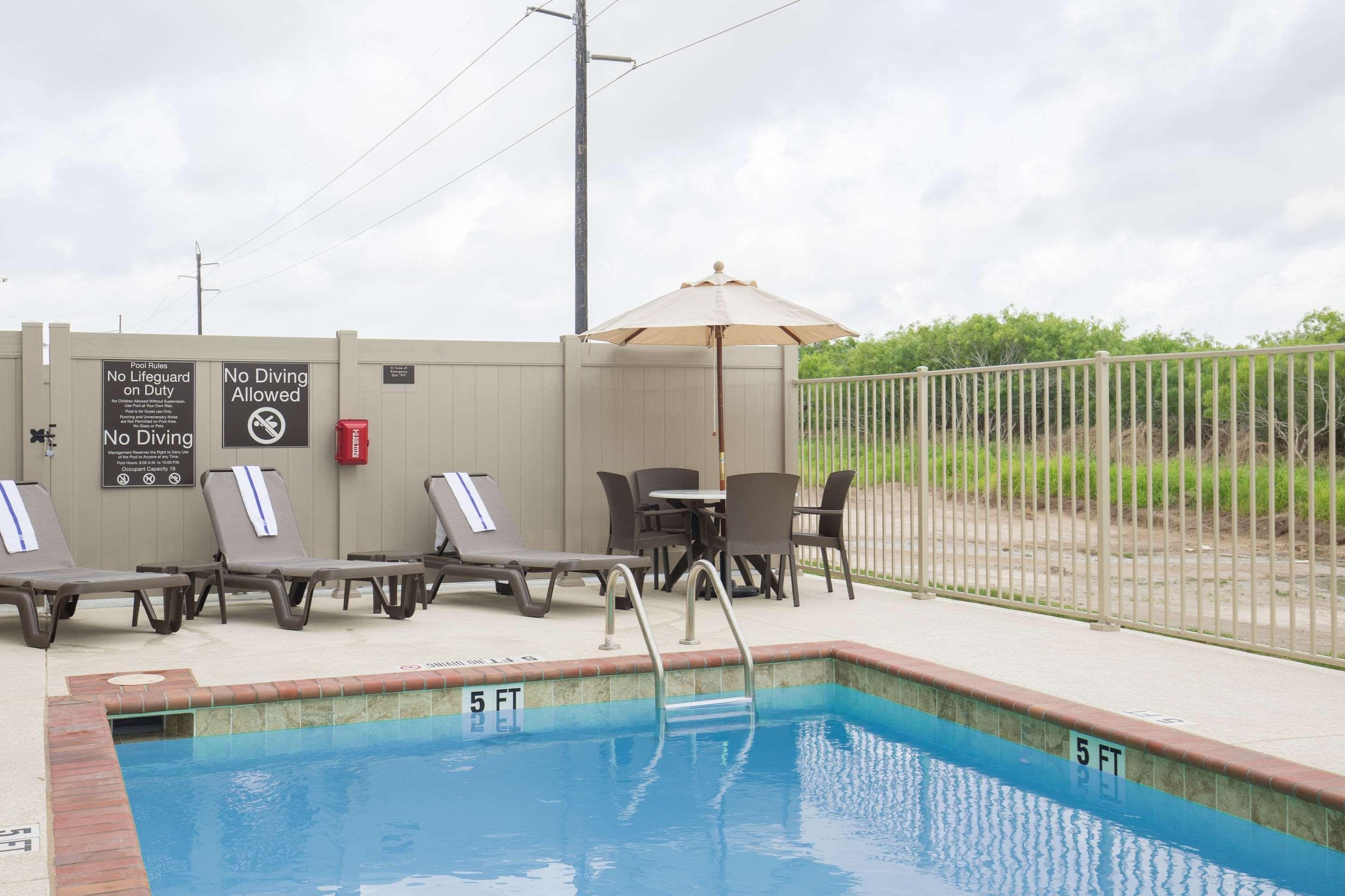 Sleep Inn & Suites Ingleside Bagian luar foto