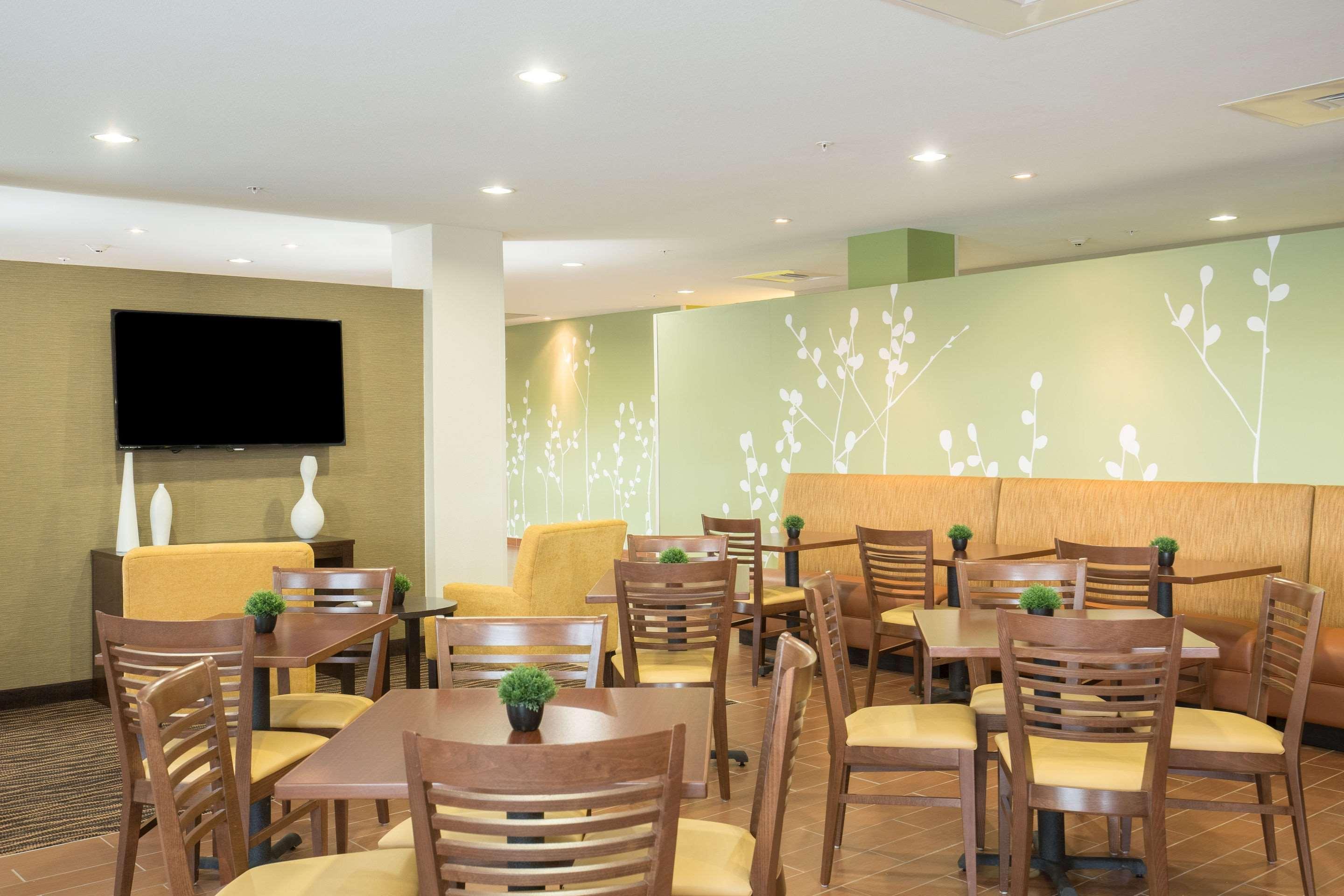 Sleep Inn & Suites Ingleside Bagian luar foto